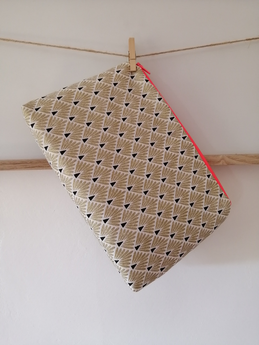 JOSEFINE "Die Goldige"